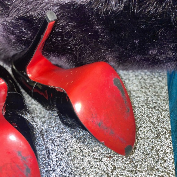 Louboutin  Patent Leather Highness Peep Toe - Picture 3 of 6